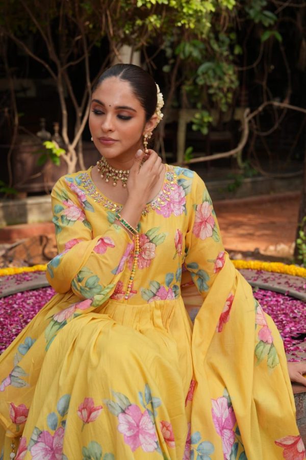 Anarkali Palazzo-set with Dupatta - Image 10